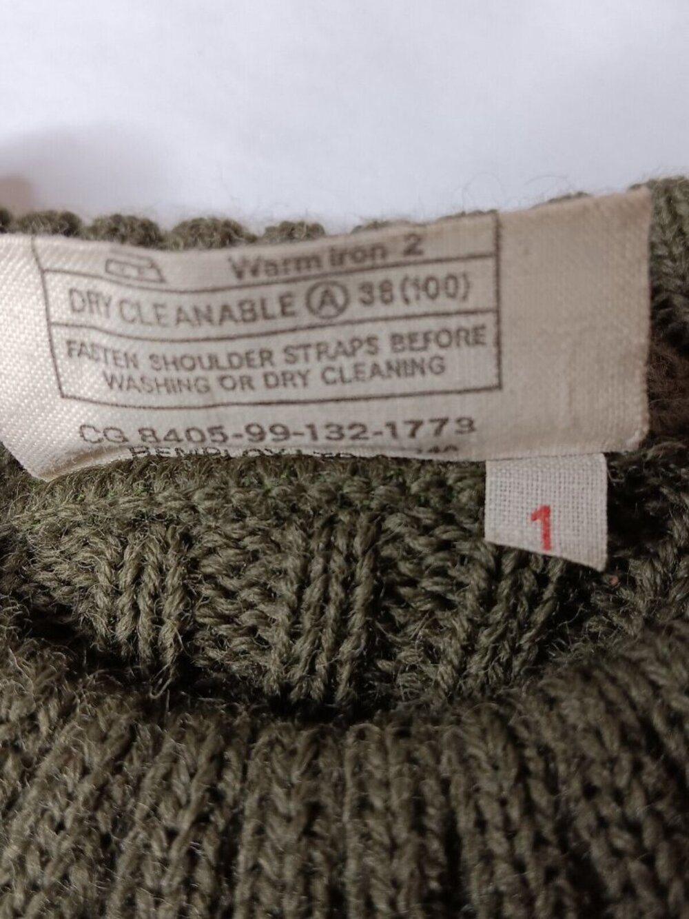 Jersey Mans Heavy Sweater Unisex Size 4 Ribbed Knit Military Police Army Green - Picture 4 of 14
